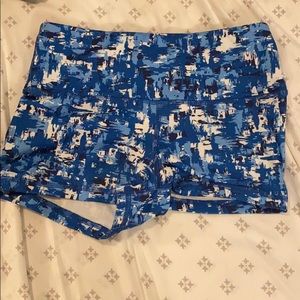 Fleo Shorts
